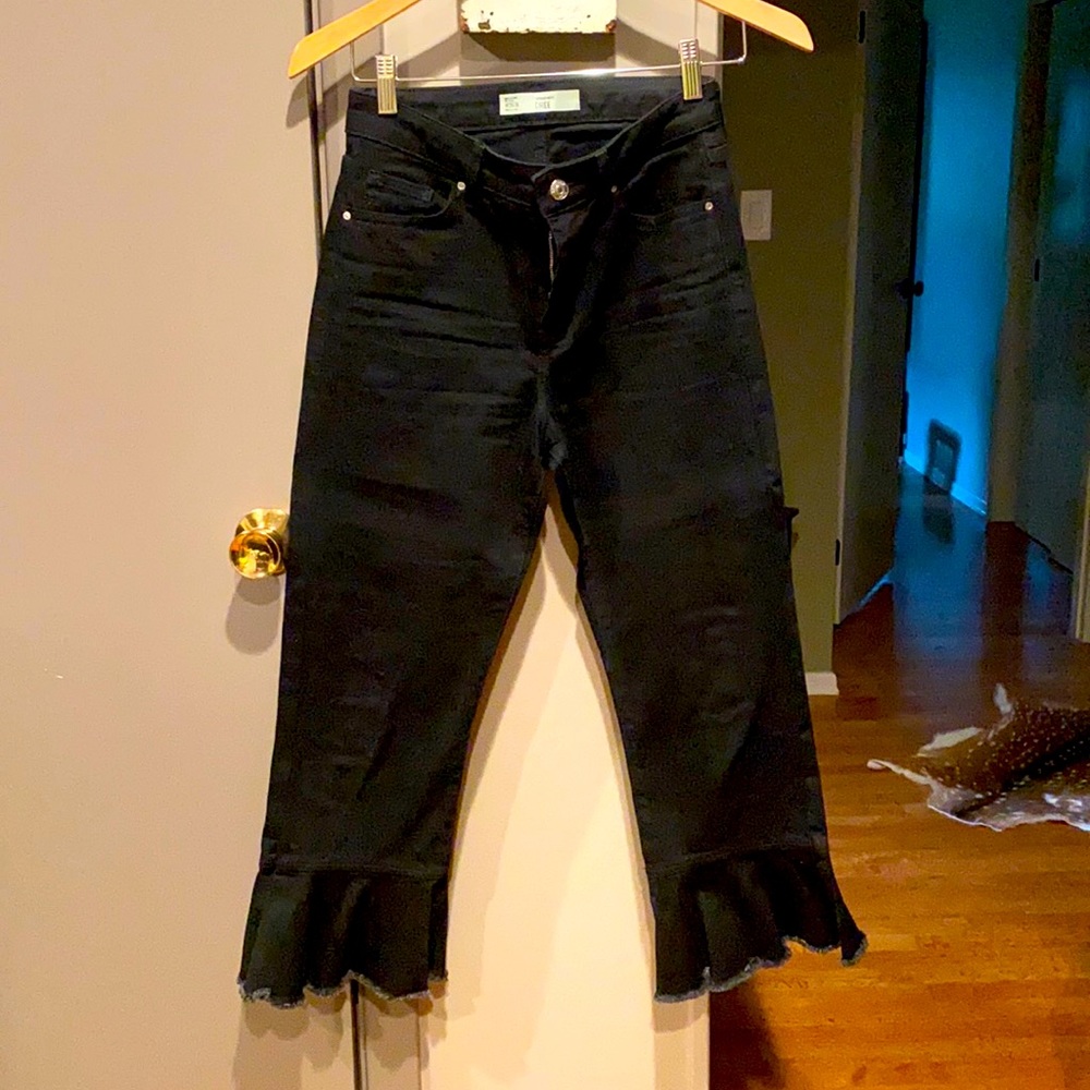 Top shop black Capri with flare size 26W/30L
